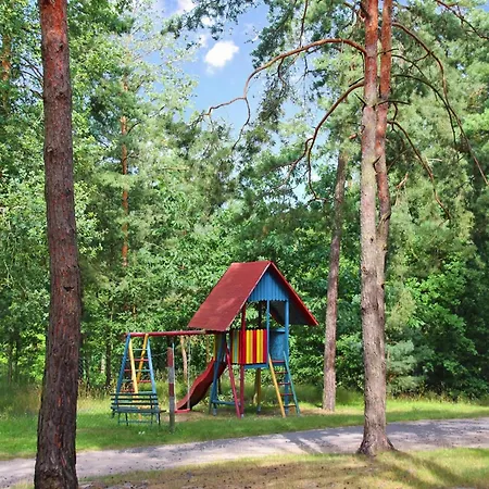 Σπίτι διακοπών Am Weinberg, Dobbrikow