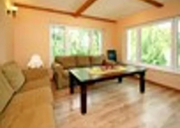 Holiday home Am Weinberg, Dobbrikow