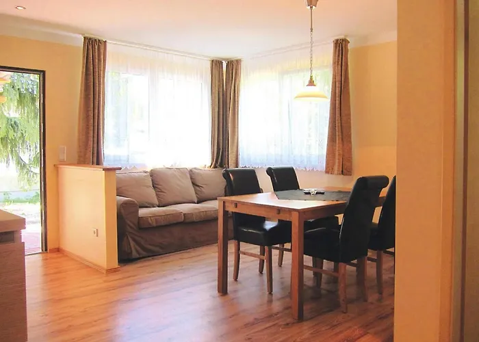 Holiday home Am Weinberg, Dobbrikow